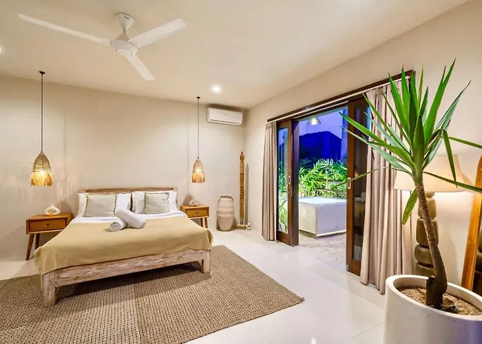 1mn From - 3br Terrace-cinema & Brasero * Canggu (Bali)