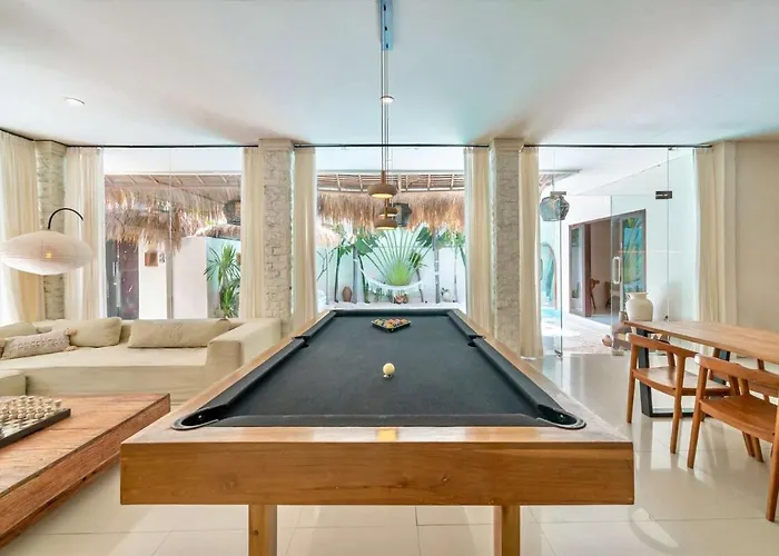 1mn From - 3br Terrace-cinema & Brasero * Canggu (Bali)